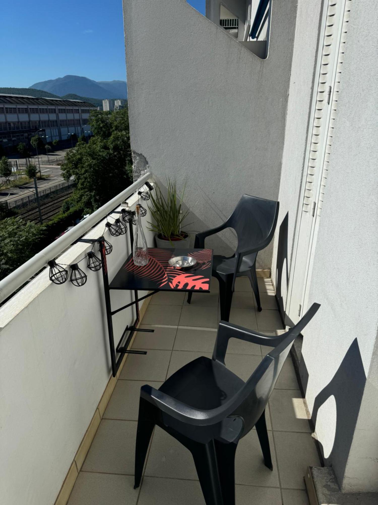 Le Beauvert Parking Gratuit Grenoble Exterior photo